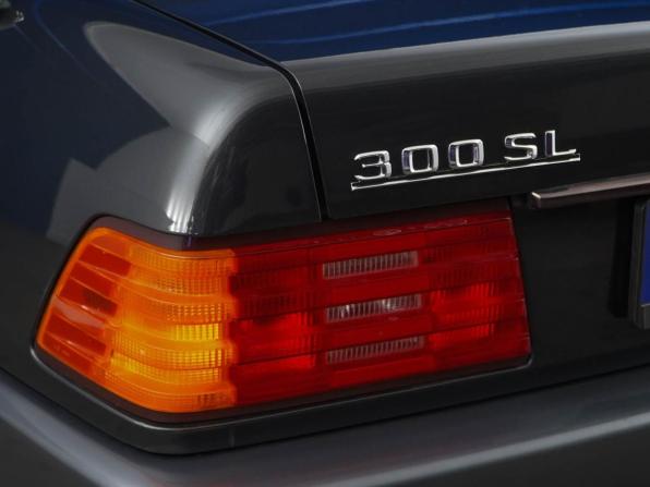 Mercedes-Benz SL-Класс IV (R129) с пробегом 1990 года, цена 4 499 000 рублей, 66321 км, родстер, Автокод Объявления