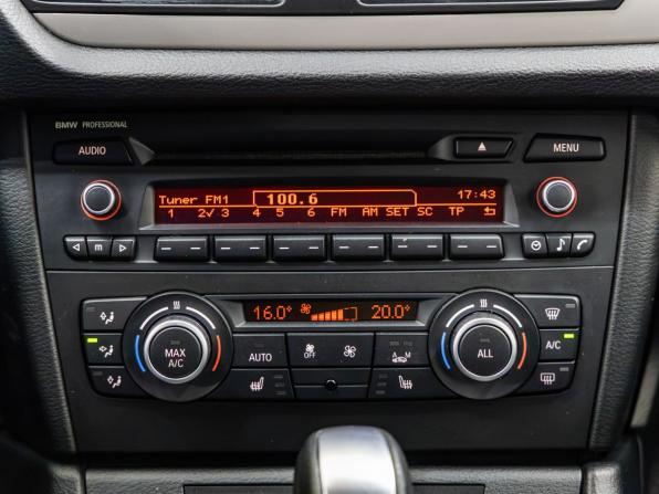 BMW X1 I (E84) Рестайлинг с пробегом 2014 года, цена 1 498 000 рублей, 117795 км, внедорожник, Автокод Объявления