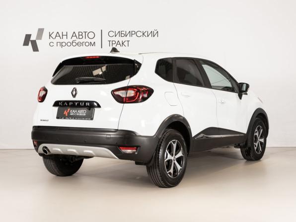 Renault Kaptur I с пробегом 2017 года, цена 1 060 000 рублей, 235460 км, внедорожник, Автокод Объявления