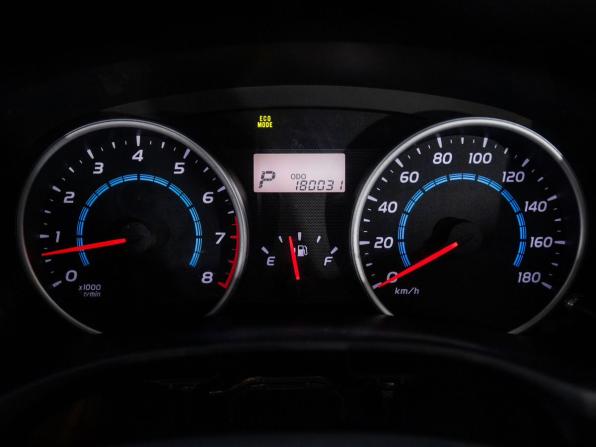 Toyota Wish II с пробегом 2010 года, цена 1 345 000 рублей, 180031 км, минивэн, Автокод Объявления