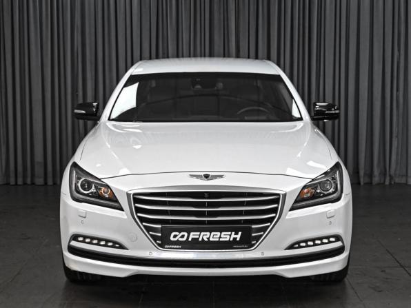 Hyundai Genesis II с пробегом 2014 года, цена 2 160 000 рублей, 156467 км, седан, Автокод Объявления
