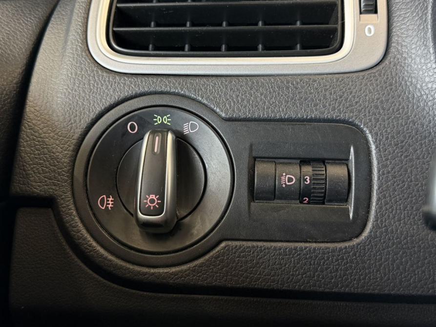 Volkswagen Polo V Рестайлинг Псков  - изображение 16