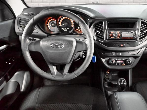 Lada (ВАЗ) Vesta I с пробегом 2021 года, цена 880 000 рублей, 89073 км, седан, Автокод Объявления