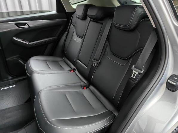 Haval Jolion I Рестайлинг 2 с пробегом 2025 года, цена 2 498 000 рублей, 6200 км, внедорожник, Автокод Объявления