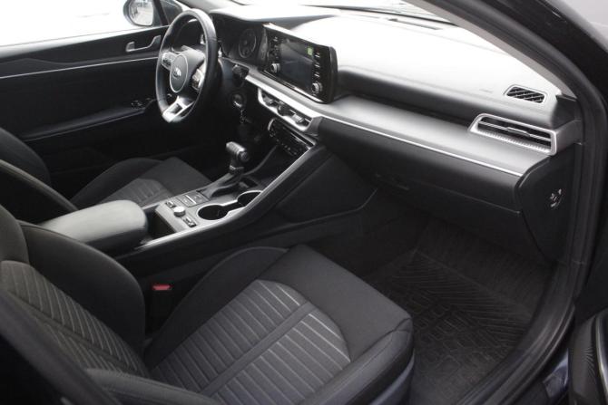 Kia K5 III с пробегом 2021 года, цена 2 645 000 рублей, 45225 км, седан, Автокод Объявления