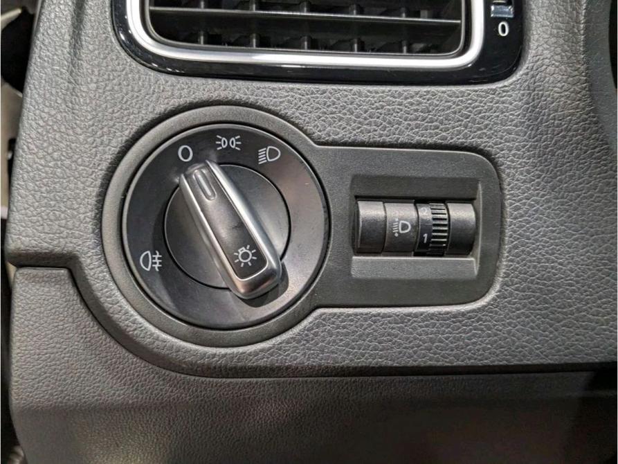 Volkswagen Polo V Рестайлинг Пермь  - изображение 19