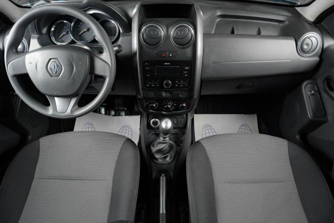 Renault Duster I Рестайлинг с пробегом 2017 года, цена 1 359 000 рублей, 95000 км, внедорожник, Автокод Объявления