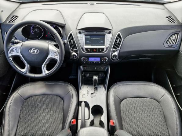 Hyundai ix35 I с пробегом 2011 года, цена 980 000 рублей, 332017 км, внедорожник, Автокод Объявления