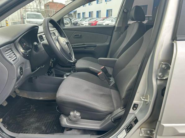 Kia Rio II Рестайлинг с пробегом 2010 года, цена 515 000 рублей, 134030 км, хэтчбек, Автокод Объявления