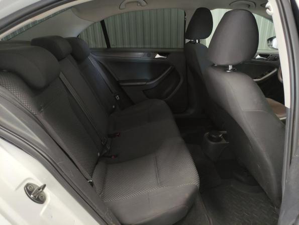 Volkswagen Jetta VI с пробегом 2013 года, цена 850 000 рублей, 251314 км, седан, Автокод Объявления