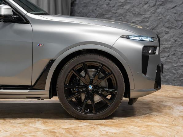 Новый BMW X7 I (G07) Рестайлинг 2026 года, цена 18 490 000 рублей, внедорожник, Автокод Объявления