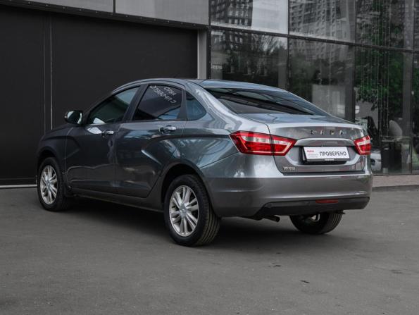 Lada (ВАЗ) Vesta I с пробегом 2018 года, цена 900 000 рублей, 135320 км, седан, Автокод Объявления