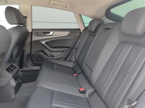 Audi A7 II (4K) с пробегом 2022 года, цена 5 350 000 рублей, 76150 км, лифтбек, Автокод Объявления