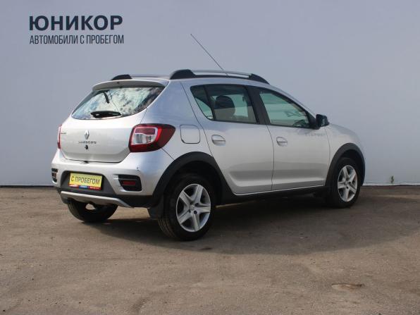 Renault Sandero II с пробегом 2017 года, цена 1 049 000 рублей, 85995 км, хэтчбек, Автокод Объявления