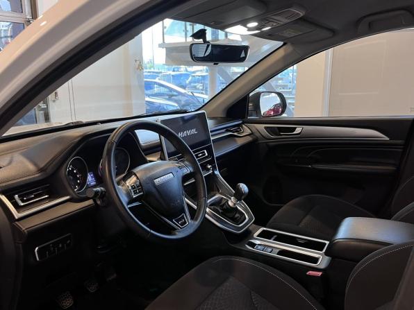 Haval M6 II с пробегом 2023 года, цена 2 000 000 рублей, 44310 км, внедорожник, Автокод Объявления