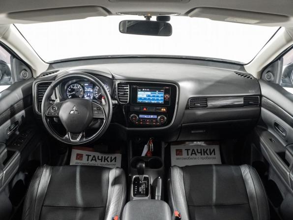 Mitsubishi Outlander III Рестайлинг 2 с пробегом 2016 года, цена 1 920 000 рублей, 118957 км, внедорожник, Автокод Объявления