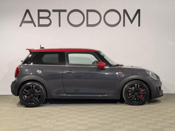 Mini Hatch III (F55/F56) Рестайлинг с пробегом 2020 года, цена 3 177 700 рублей, 68241 км, хэтчбек, Автокод Объявления