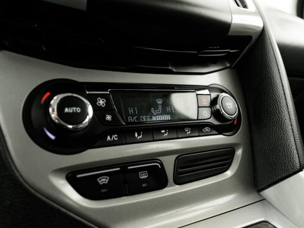 Ford Focus III с пробегом 2012 года, цена 540 000 рублей, 382020 км, универсал, Автокод Объявления