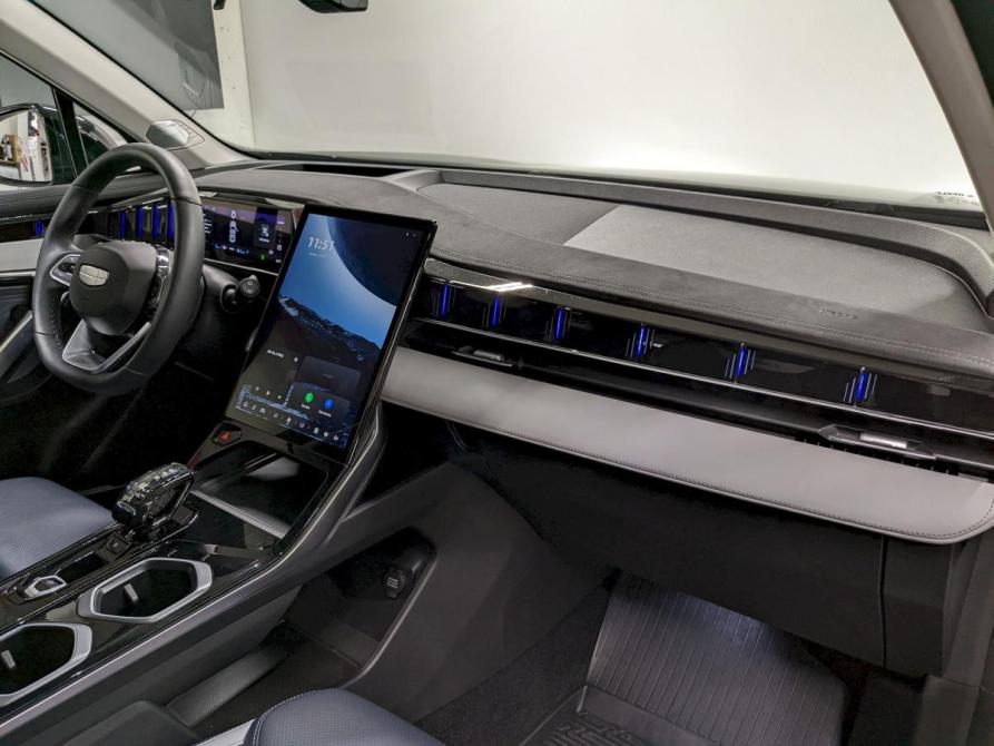 Geely Atlas II Москва  - изображение 20