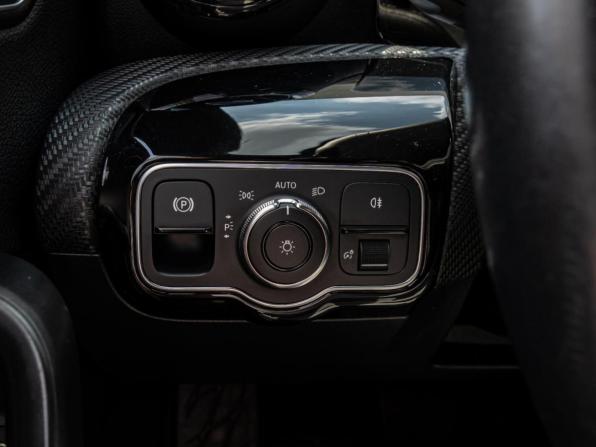 Mercedes-Benz A-Класс IV (W177) с пробегом 2019 года, цена 2 190 000 рублей, 98458 км, седан, Автокод Объявления