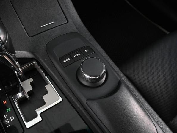 Lexus ES VI с пробегом 2015 года, цена 2 299 000 рублей, 193055 км, седан, Автокод Объявления