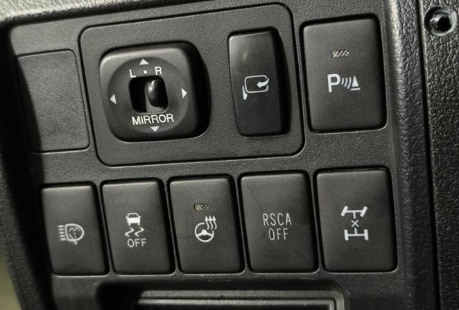 Toyota Land Cruiser 200 Series Рестайлинг 1 с пробегом 2012 года, цена 3 015 000 рублей, 288894 км, внедорожник, Автокод Объявления