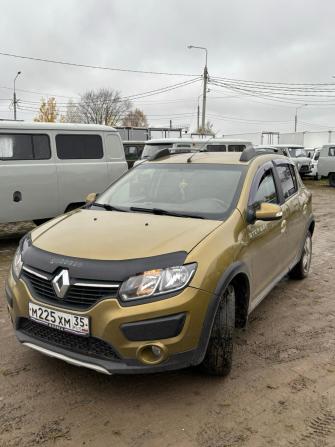 Renault Sandero II с пробегом 2015 года, цена 672 414 рублей, 187820 км, хэтчбек, Автокод Объявления
