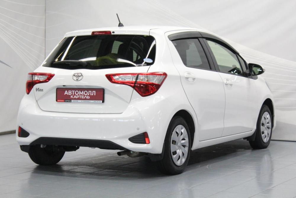 Toyota Vitz III (XP130) Рестайлинг Кемерово  - изображение 7