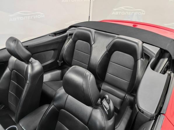 Ford Mustang VI Рестайлинг с пробегом 2018 года, цена 3 300 000 рублей, 75341 км, кабриолет, Автокод Объявления