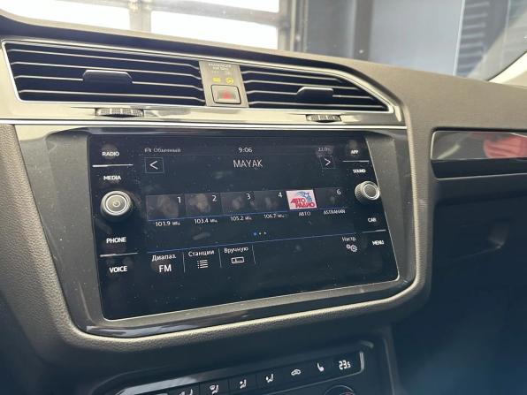 Volkswagen Tiguan II с пробегом 2018 года, цена 2 080 000 рублей, 100092 км, внедорожник, Автокод Объявления