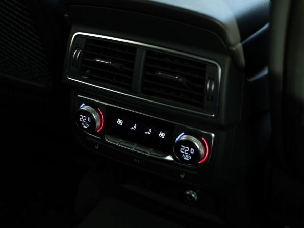 Audi Q7 II (4M) с пробегом 2019 года, цена 3 997 000 рублей, 146576 км, внедорожник, Автокод Объявления