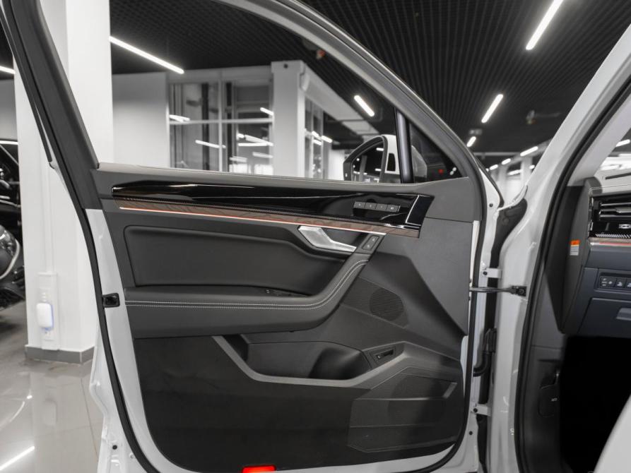 Volkswagen Touareg III Рестайлинг Москва  - изображение 23