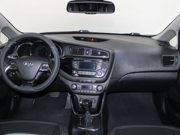 Kia Ceed II с пробегом 2013 года, цена 1 049 900 рублей, 197046 км, универсал, Автокод Объявления