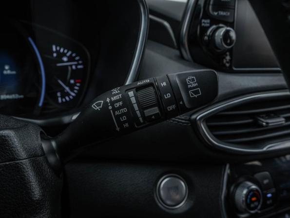 Hyundai Santa Fe IV с пробегом 2018 года, цена 2 877 500 рублей, 104652 км, внедорожник, Автокод Объявления