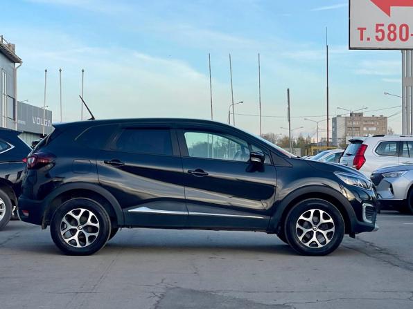 Renault Kaptur I Рестайлинг с пробегом 2021 года, цена 1 680 000 рублей, 57070 км, внедорожник, Автокод Объявления