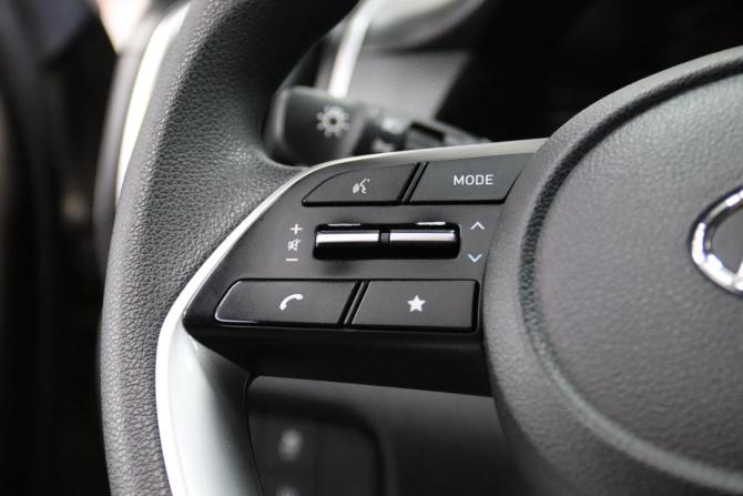 Hyundai Creta II с пробегом 2022 года, цена 2 195 950 рублей, 44253 км, внедорожник, Автокод Объявления