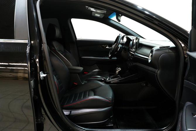 Kia K3 II с пробегом 2019 года, цена 1 770 000 рублей, 106915 км, седан, Автокод Объявления