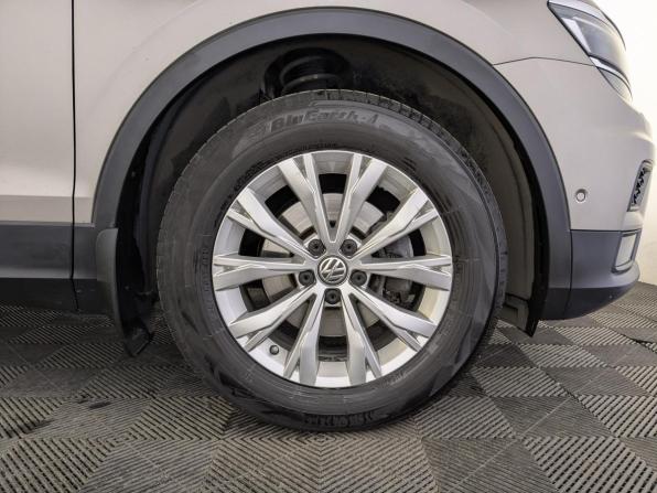 Volkswagen Tiguan II с пробегом 2018 года, цена 2 550 000 рублей, 115740 км, внедорожник, Автокод Объявления