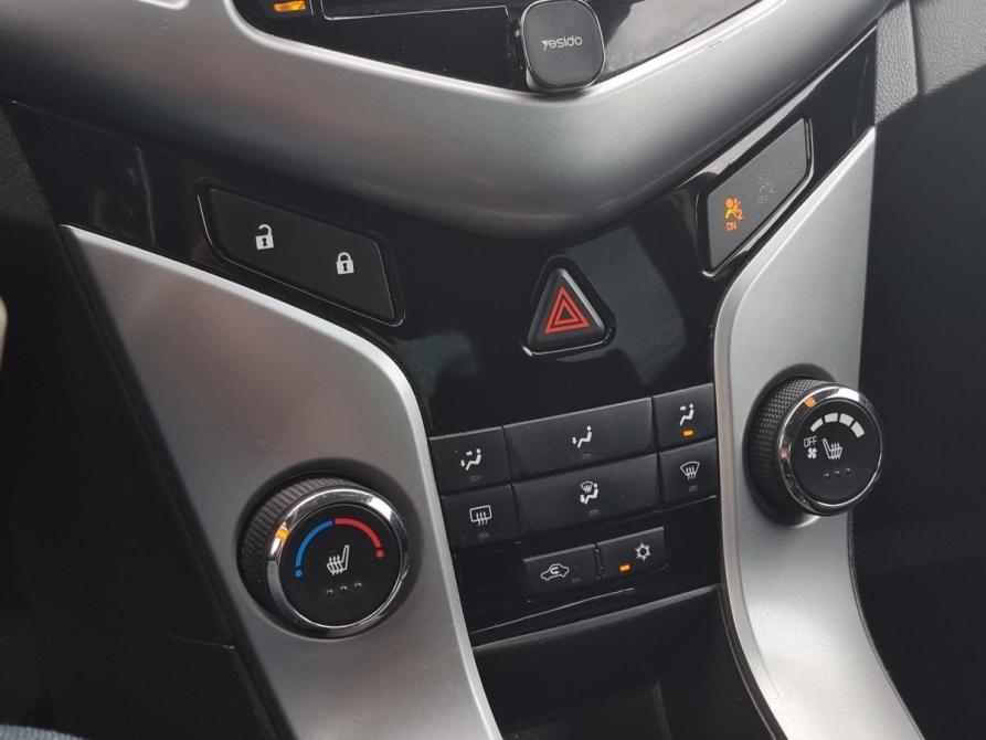 Chevrolet Cruze I Рестайлинг Архангельск  - изображение 14