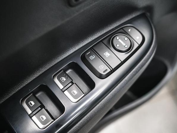 Kia Rio IV с пробегом 2019 года, цена 1 350 000 рублей, 98531 км, седан, Автокод Объявления