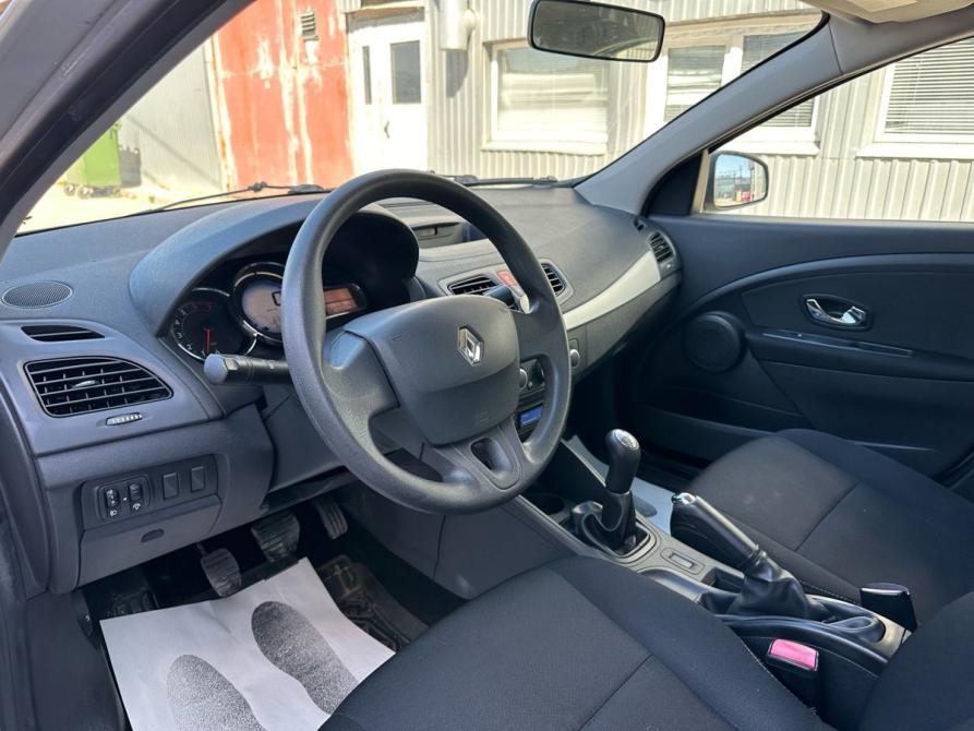 Renault Fluence I Рестайлинг Пермь  - изображение 10