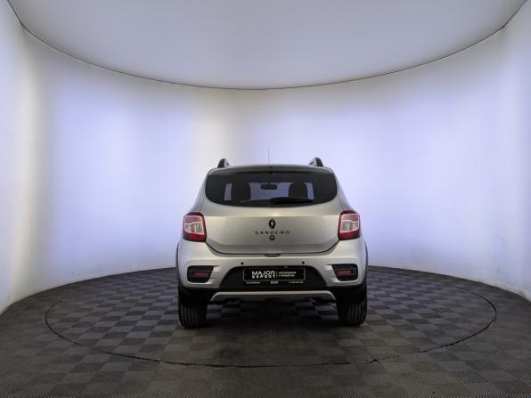 Renault Sandero II Рестайлинг с пробегом 2021 года, цена 1 290 000 рублей, 107636 км, хэтчбек, Автокод Объявления