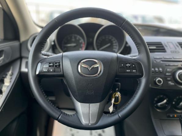 Mazda 3 II (BL) Рестайлинг с пробегом 2013 года, цена 877 000 рублей, 173875 км, седан, Автокод Объявления
