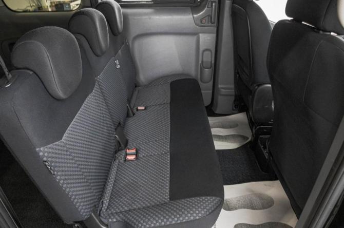 Nissan NV200 с пробегом 2019 года, цена 1 799 000 рублей, 210000 км, минивэн, Автокод Объявления