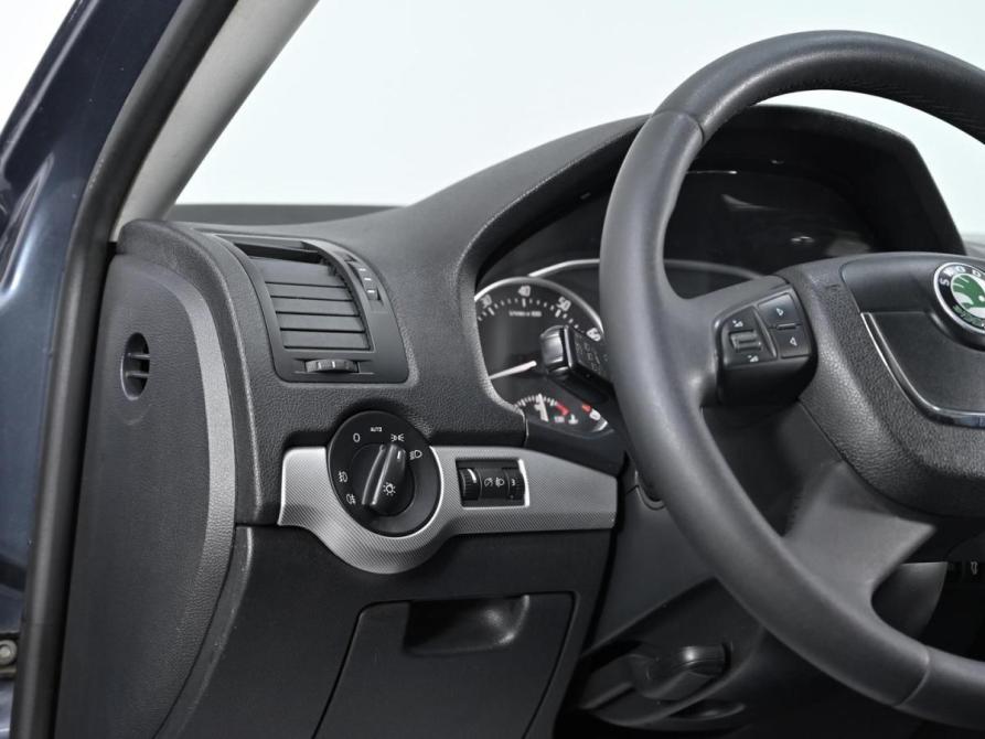 Skoda Octavia II (A5) Рестайлинг Москва  - изображение 7