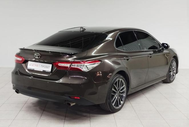 Toyota Camry VIII (XV70) Рестайлинг с пробегом 2021 года, цена 4 100 000 рублей, 48449 км, седан, Автокод Объявления