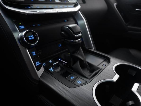 Toyota Land Cruiser 300 Series с пробегом 2022 года, цена 9 321 555 рублей, 54763 км, внедорожник, Автокод Объявления