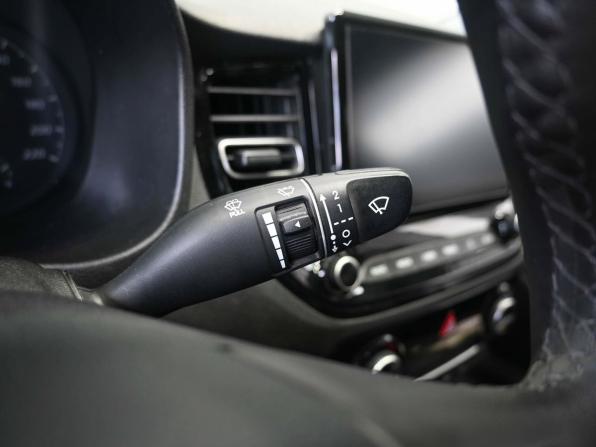 Hyundai Solaris II Рестайлинг с пробегом 2021 года, цена 1 729 900 рублей, 76000 км, седан, Автокод Объявления