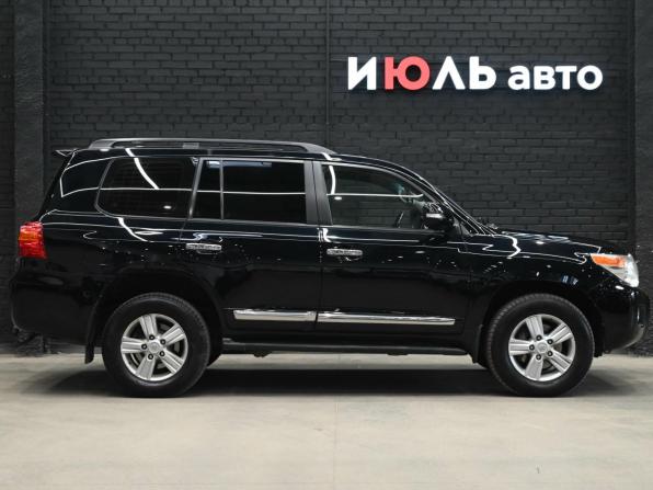 Toyota Land Cruiser 200 Series Рестайлинг 1 с пробегом 2012 года, цена 3 540 000 рублей, 292238 км, внедорожник, Автокод Объявления