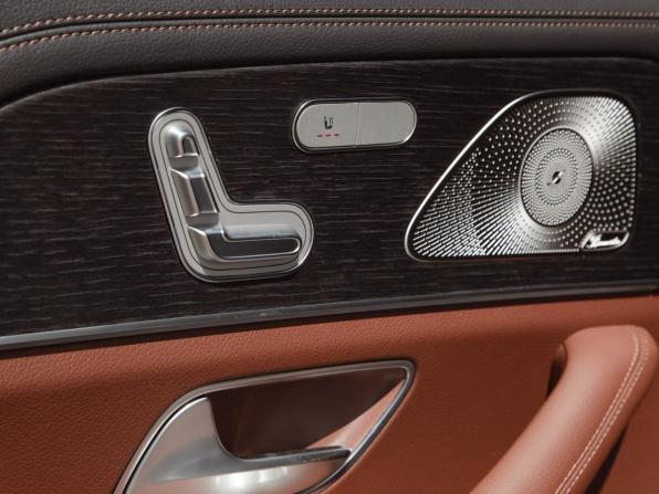 Новый Mercedes-Benz GLE II (V167) Рестайлинг 2025 года, цена 16 578 000 рублей, внедорожник, Автокод Объявления